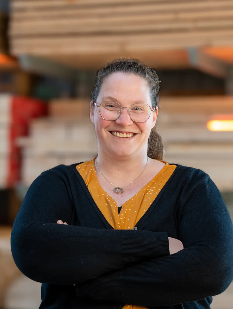 Dina-Marie Jansen, Assistenz der Geschäftsführung bei Zimmerei Der Holzprofi