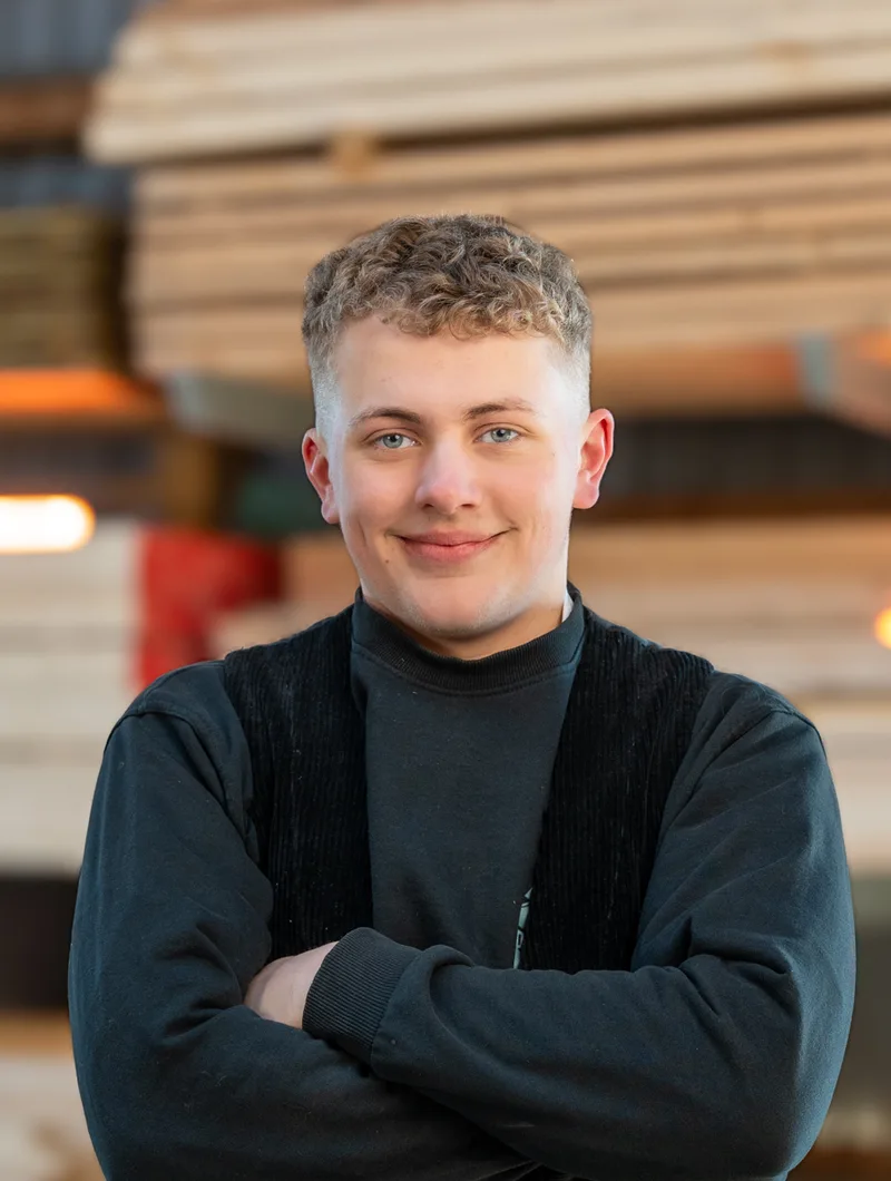 Niklas Mohr, Auszubildender Zimmerer bei Zimmerei Der Holzprofi